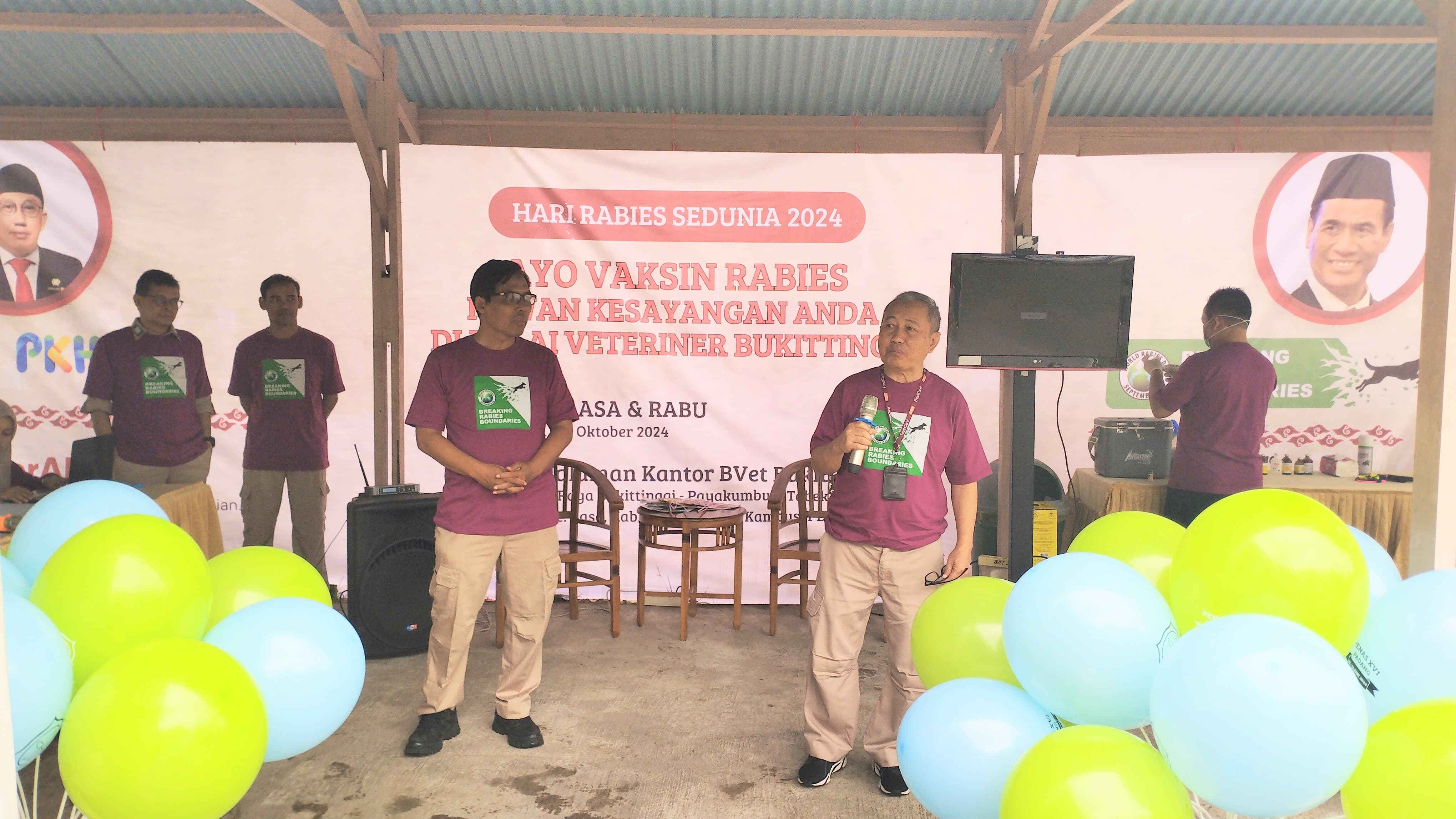 Vaksinasi Rabies di Balai Veteriner Bukittinggi Dalam Rangka Peringatan Hari Rabies Sedunia