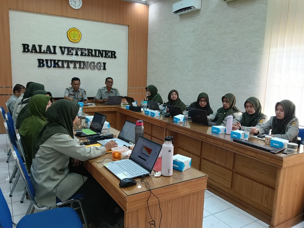 Perkuat Integritas dan Kualitas Pelayanan, Balai Veteriner Bukittinggi Jalani Penilaian Zona Integritas